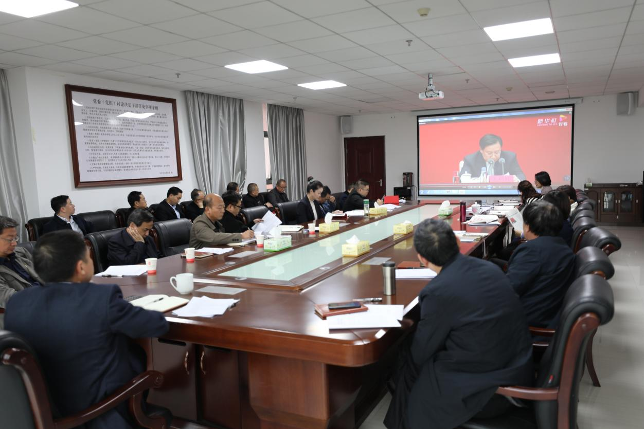 开云·体育深入学习贯彻党的十九届六中全会精神