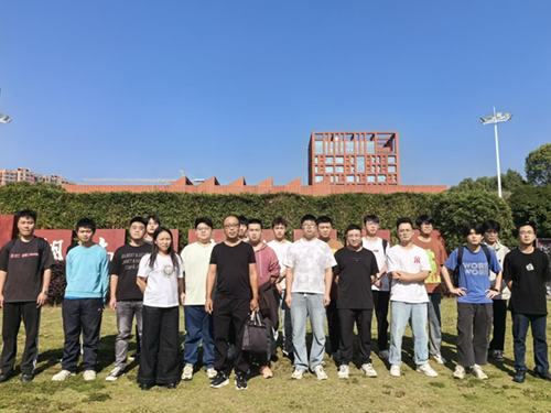 开云·体育2025届学生顶岗实习选拔工作已经全面完成
